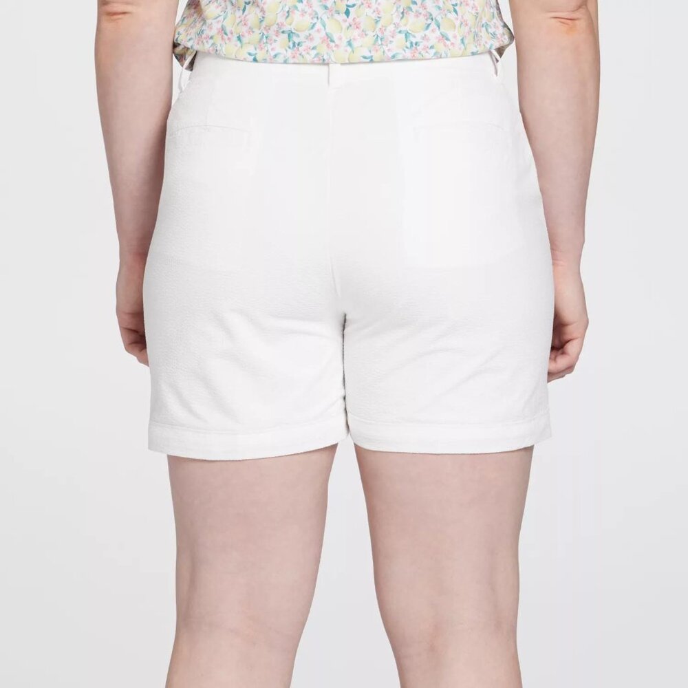 Walter Hagen Women's Clubhouse Traditional 5” Seersucker Golf Shorts - Picture 2 of 4